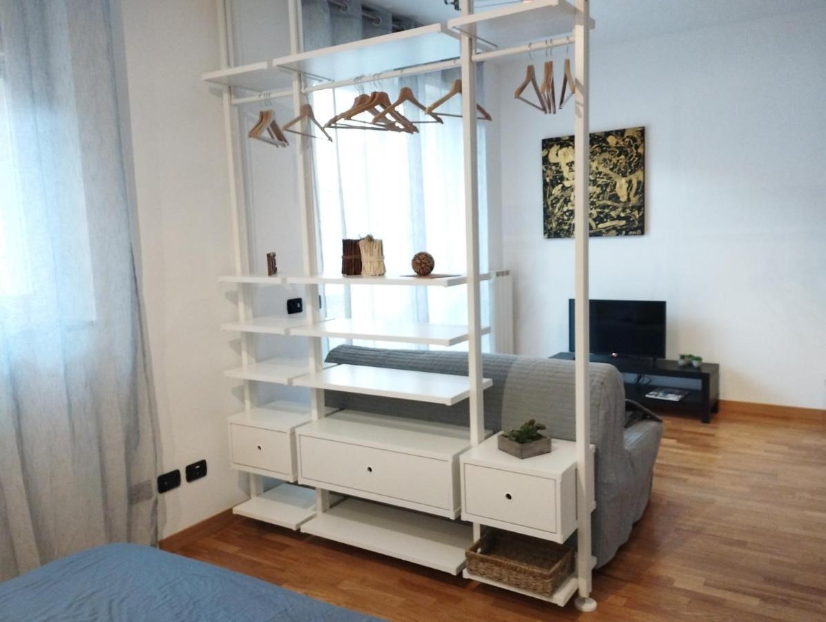 Apartamento Liguria 51 - Affittica Milán Exterior foto