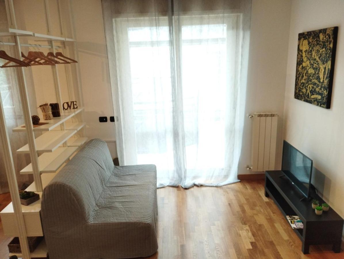 Apartamento Liguria 51 - Affittica Milán Exterior foto